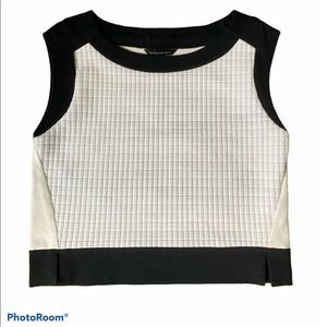 Sleeveless Crop Top